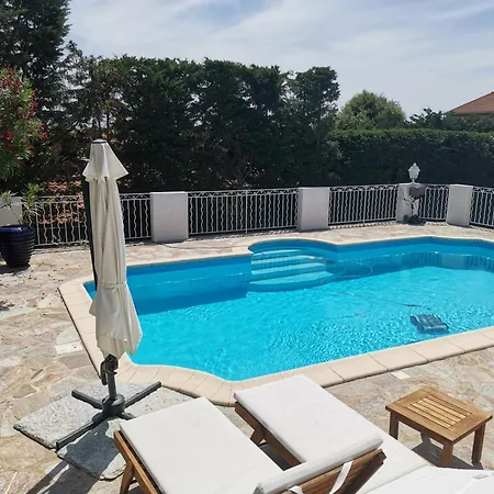 Via Serena Apartament